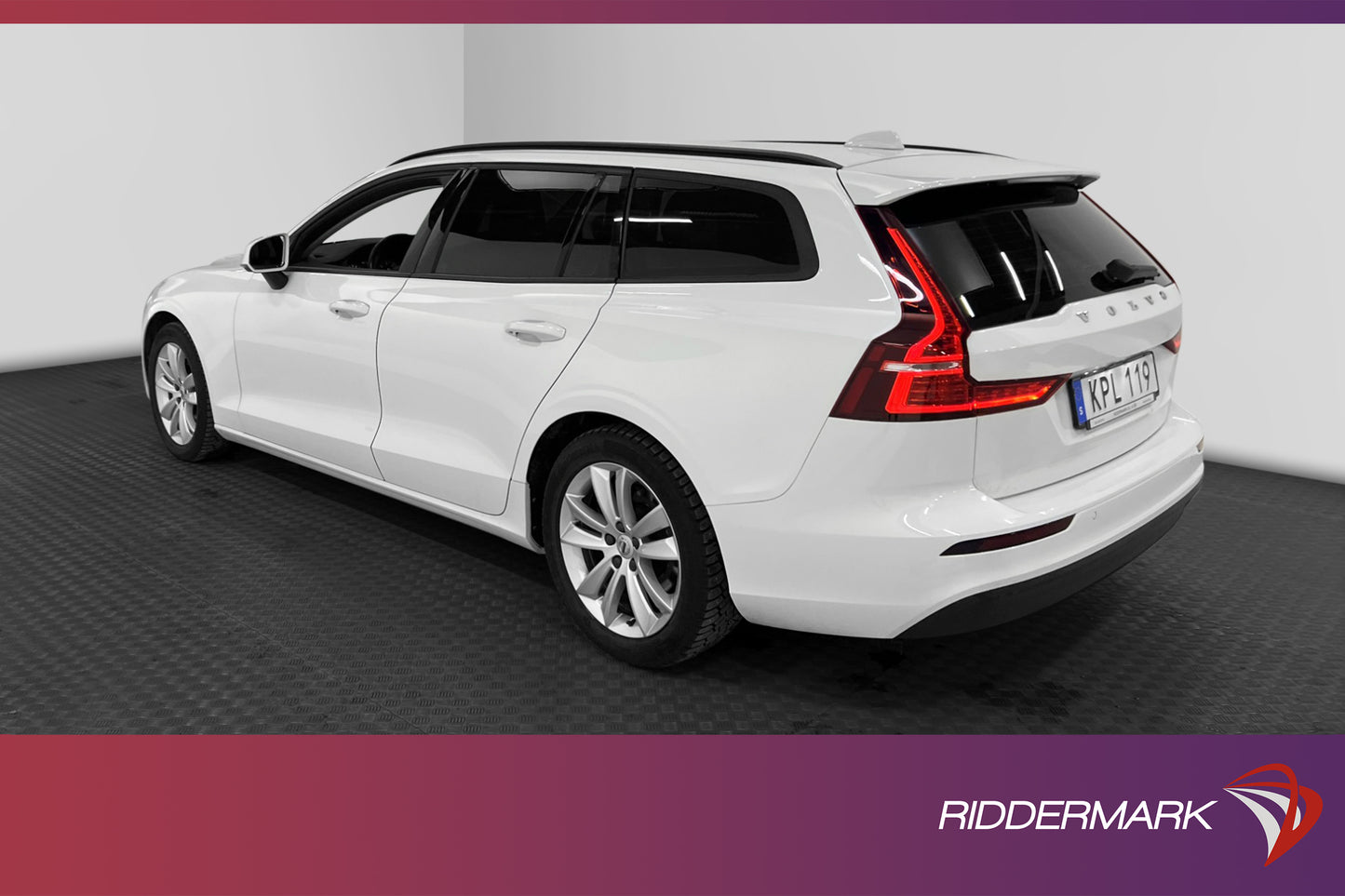 Volvo V60 D3 150hk Momentum D-Värm VOC Nybytt kamrem