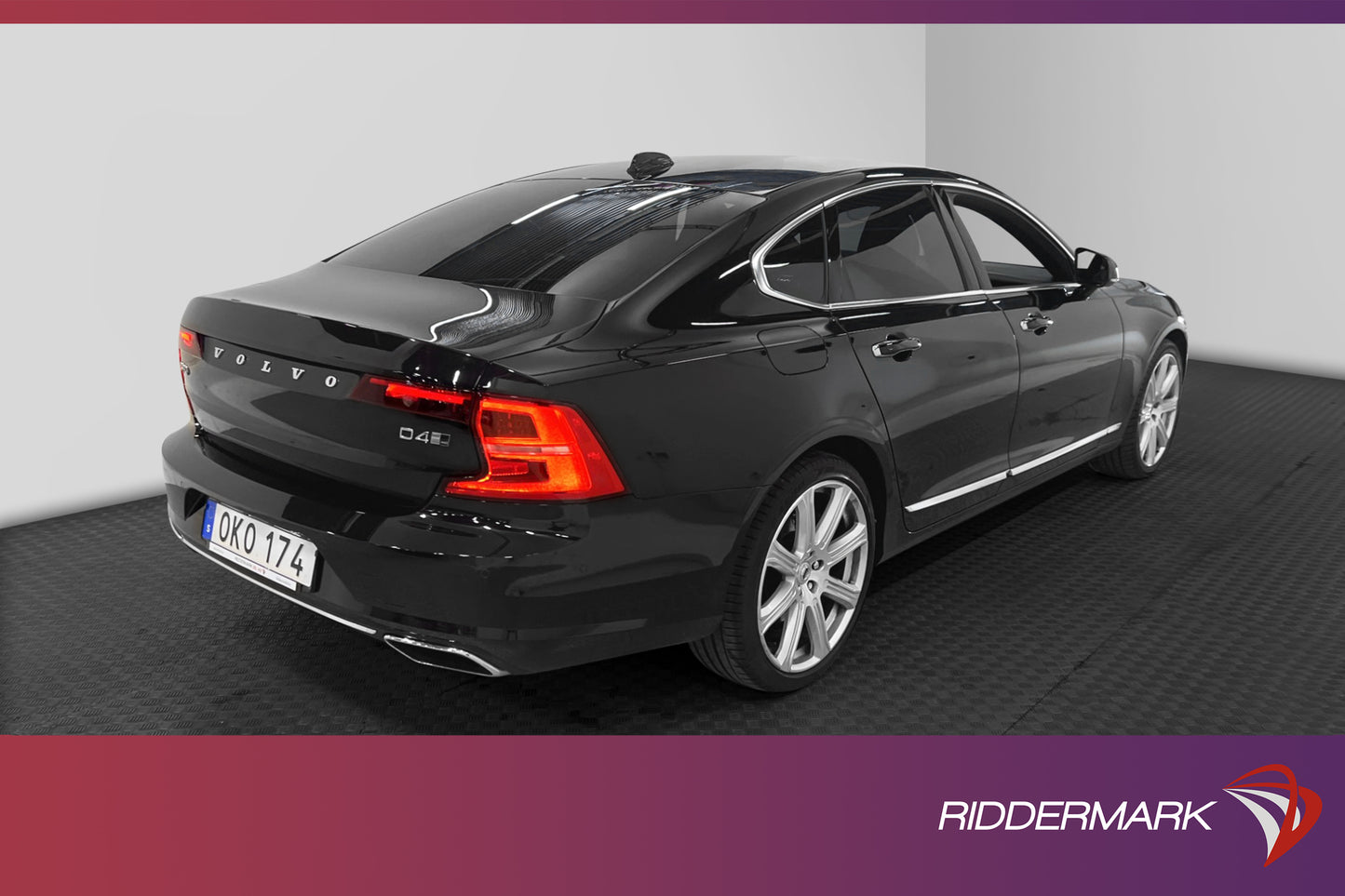 Volvo S90 D4 AWD 190hk Inscription B&W HUD Voc D-Värm Navi