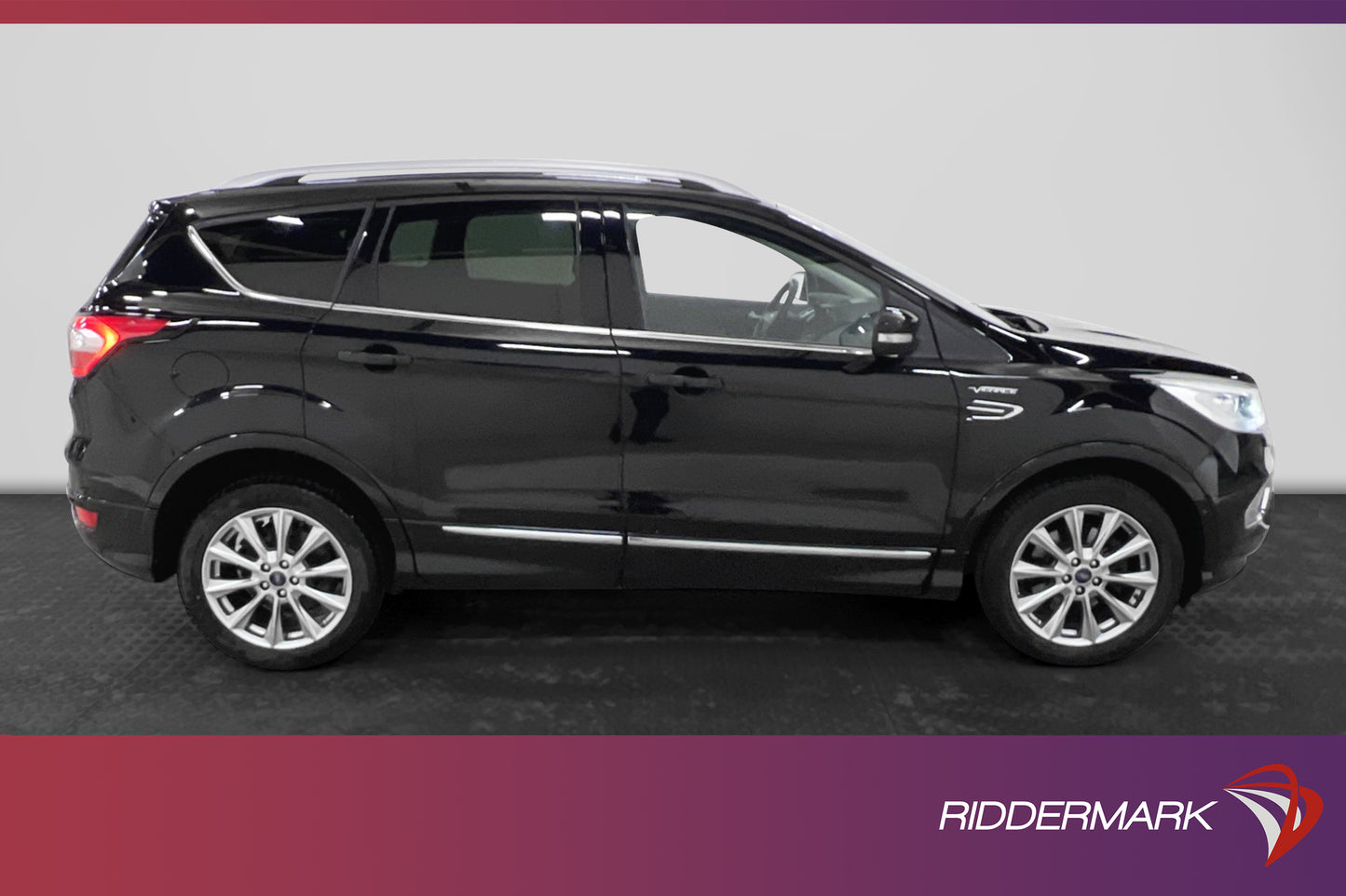 Ford Kuga TDCi AWD 180hk Vignale SONY Kamera GPS Elstol Drag