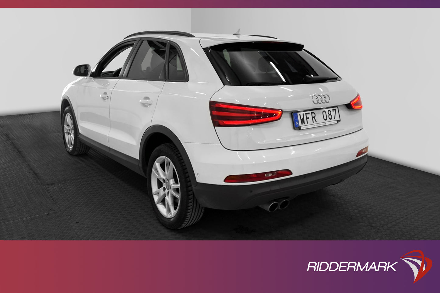 Audi  Q3 2.0 TDI Q S Tronic 177hk  2 Brukare Skinn P-Sensor