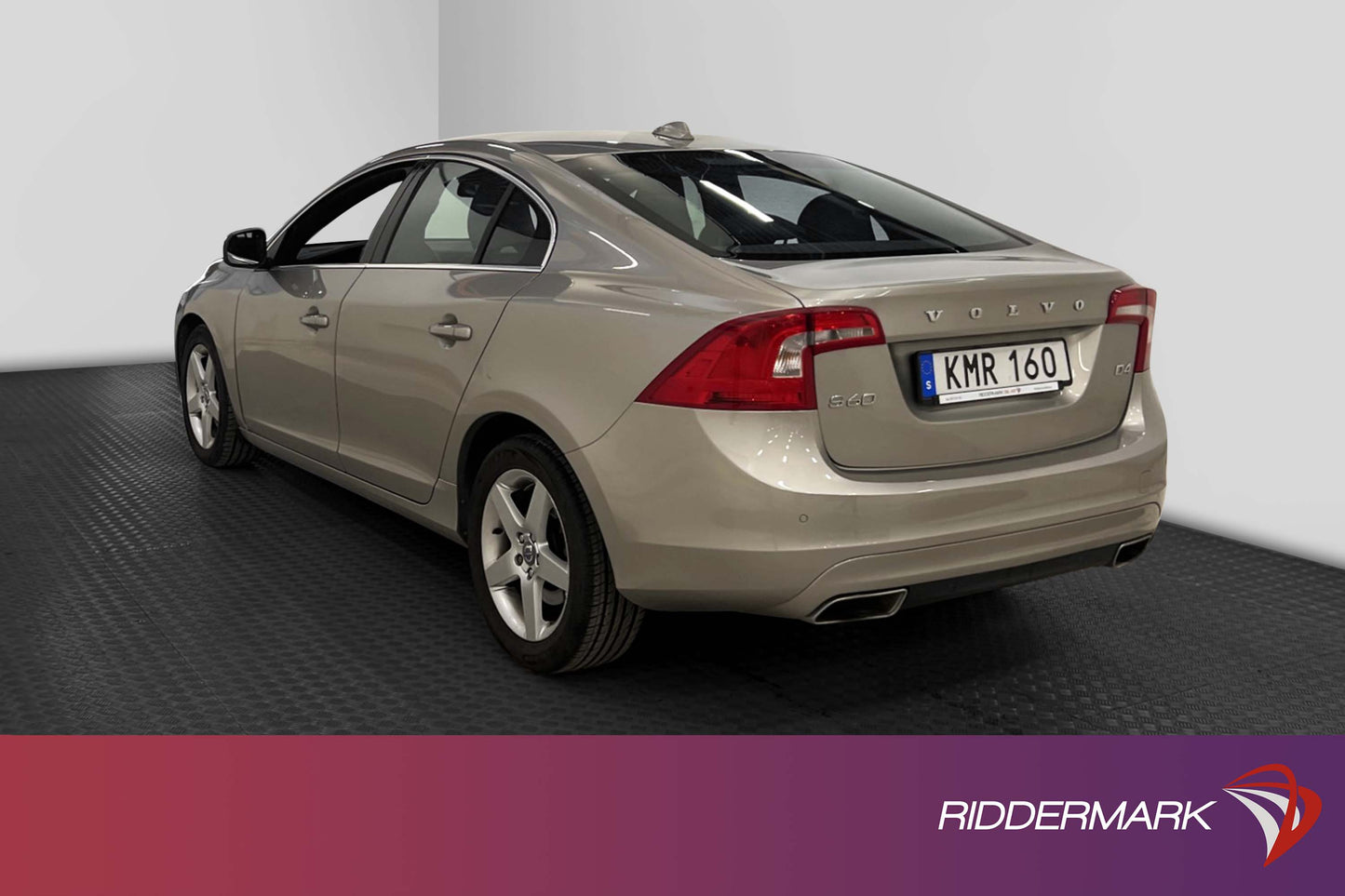 Volvo S60 D4 181hk Summum VOC Taklucka Värmare GPS Välservad