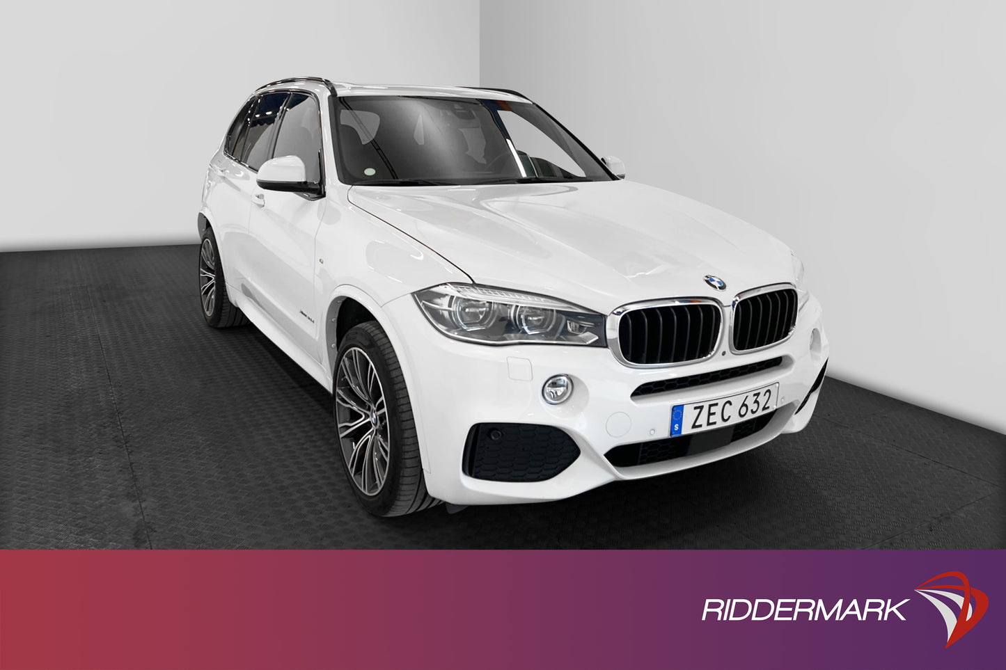 BMW X5 xDrive30d 258hk Innovation Pano H/K D-Värm B-Kam Navi