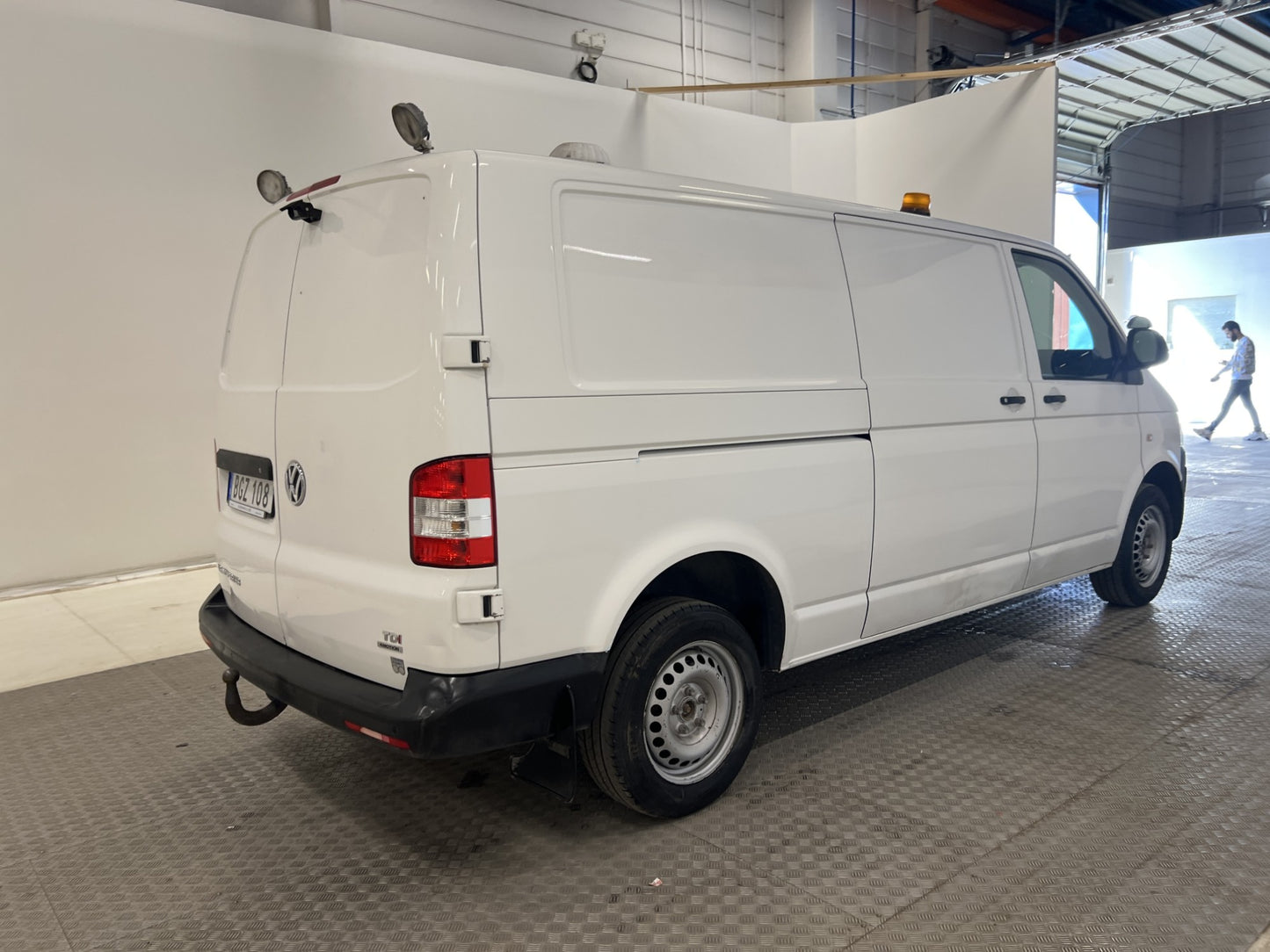 Volkswagen Transporter L2 140hk 4Motion Värmare Drag Moms