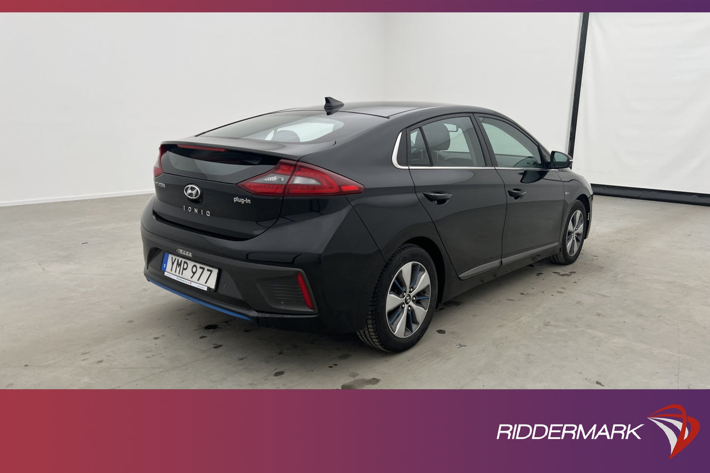 Hyundai Ioniq Plug-in 164hk Premium + Inifinty Kamera