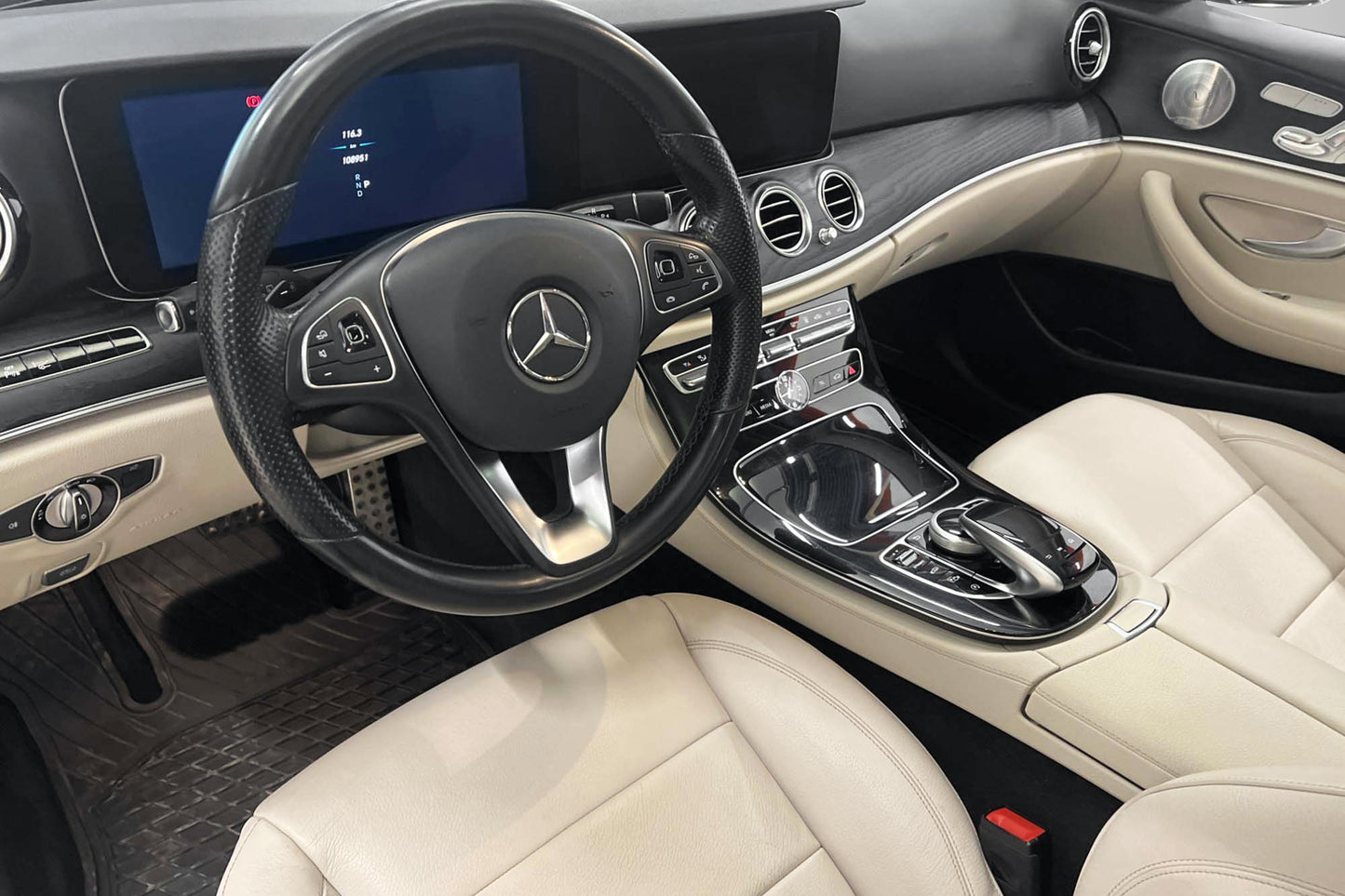 Mercedes-Benz  E 220 d 4M All-T Widescreen Burmester Pano