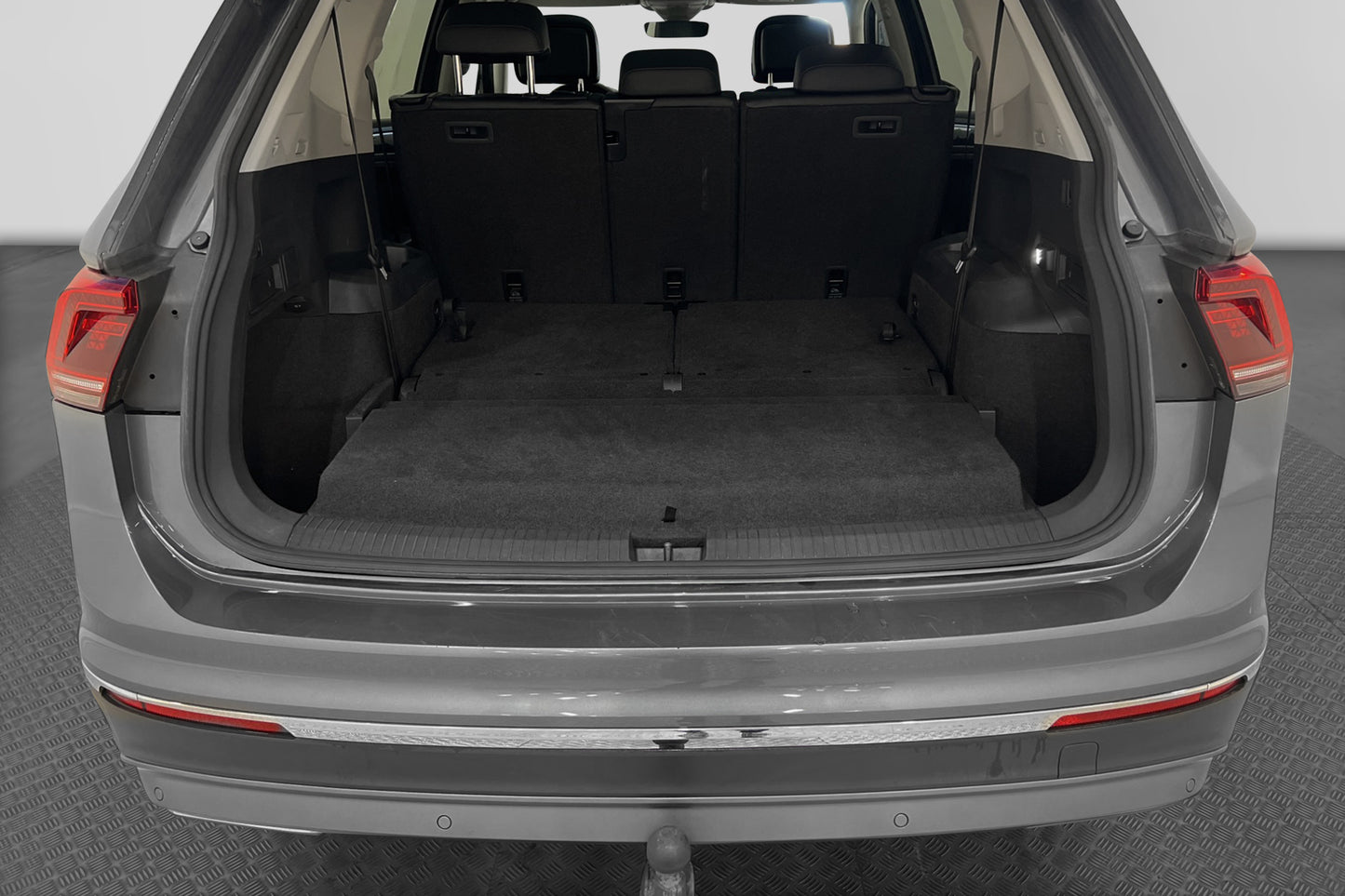 Volkswagen Tiguan Allspace 4M 7-Sits Pano Skinn BLIS 360°