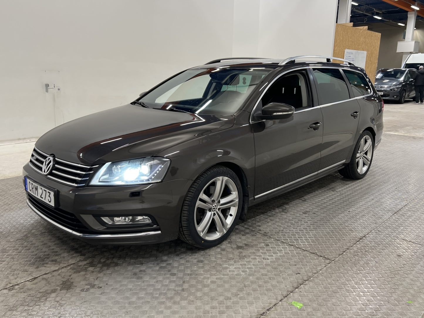 Volkswagen Passat 4M 177hk R-line D-värm B-Kamera Drag