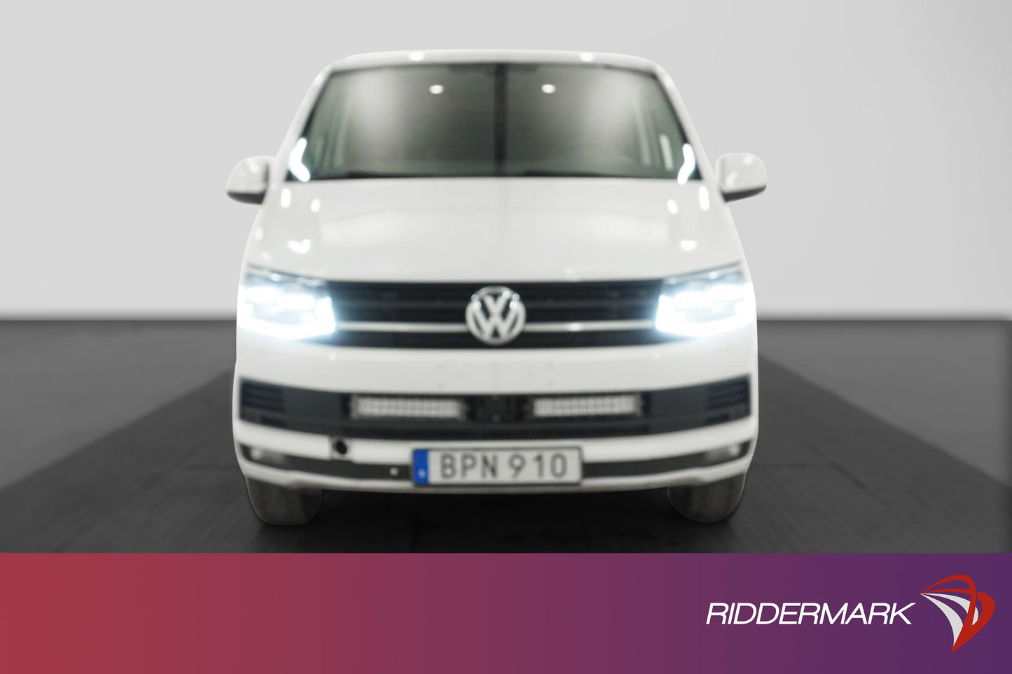 Volkswagen Transporter Kombi 2.0TDI Automat Lång Drag