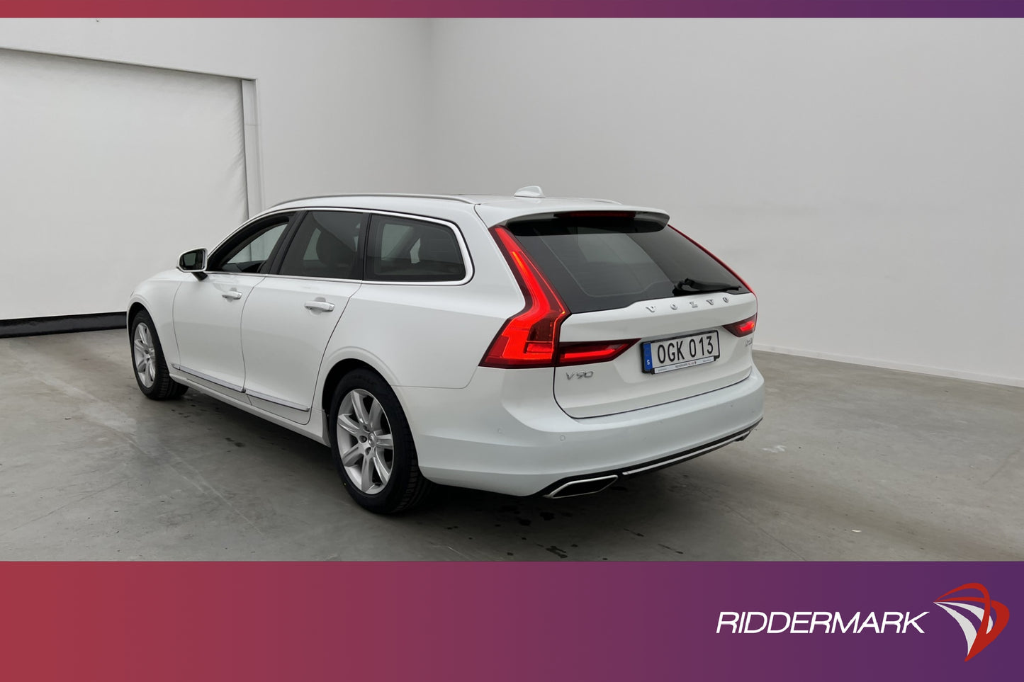 Volvo V90 D4 190hk Inscription Pano HuD 360 Kamera BLIS