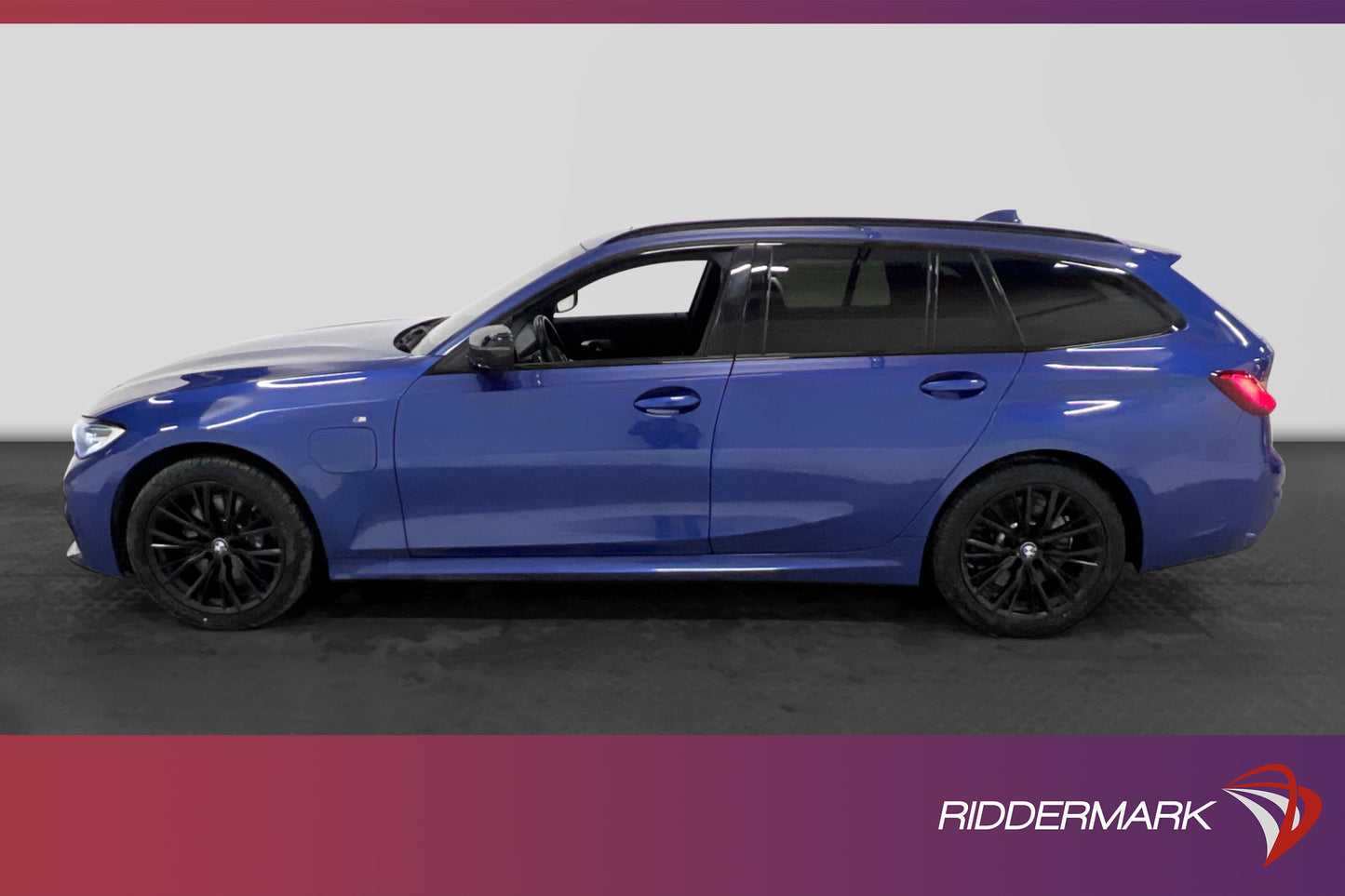 BMW 330e xDrive 292hk M-sport Pano H/K Kamera Rattvärme Drag