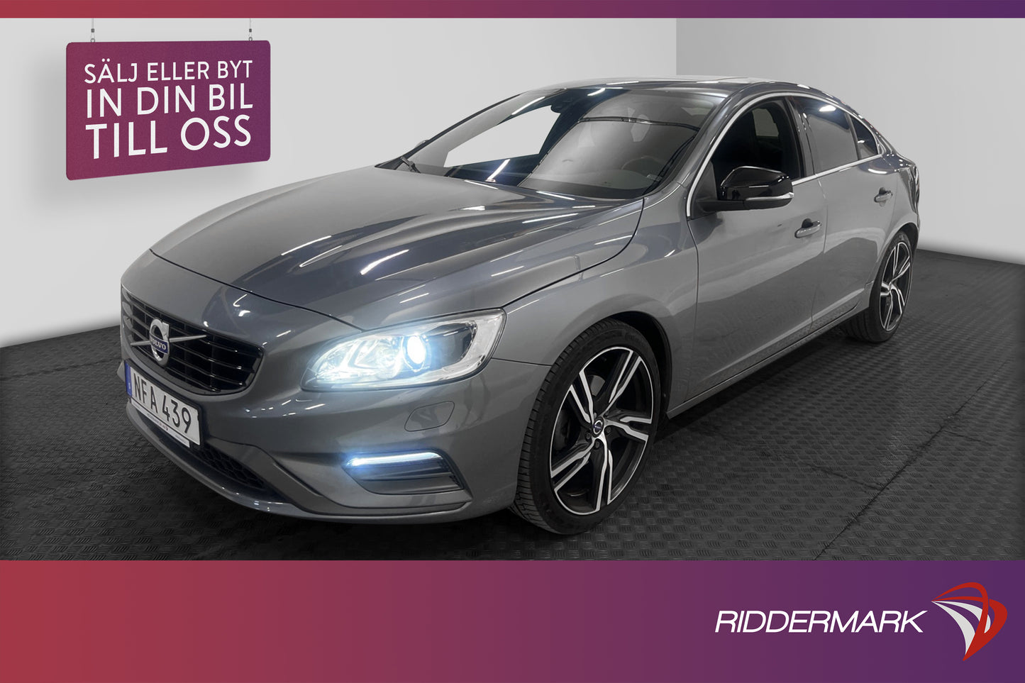 Volvo S60 T3 152hk R-Design Navi Taklucka B-Värm VOC