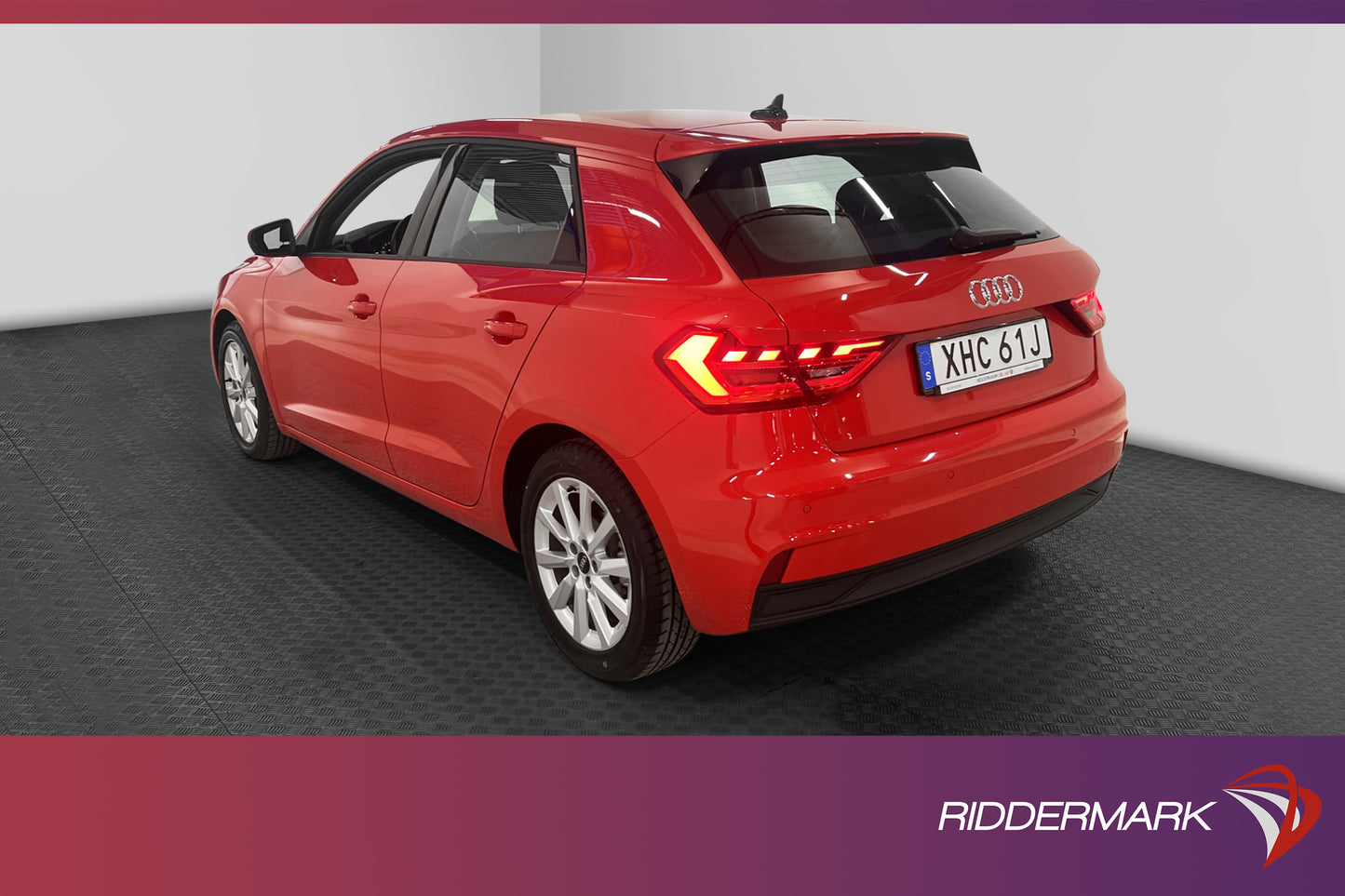 Audi A1 Sportback 30 TFSI 110hk Cockpit Sensorer 0,57l/mil