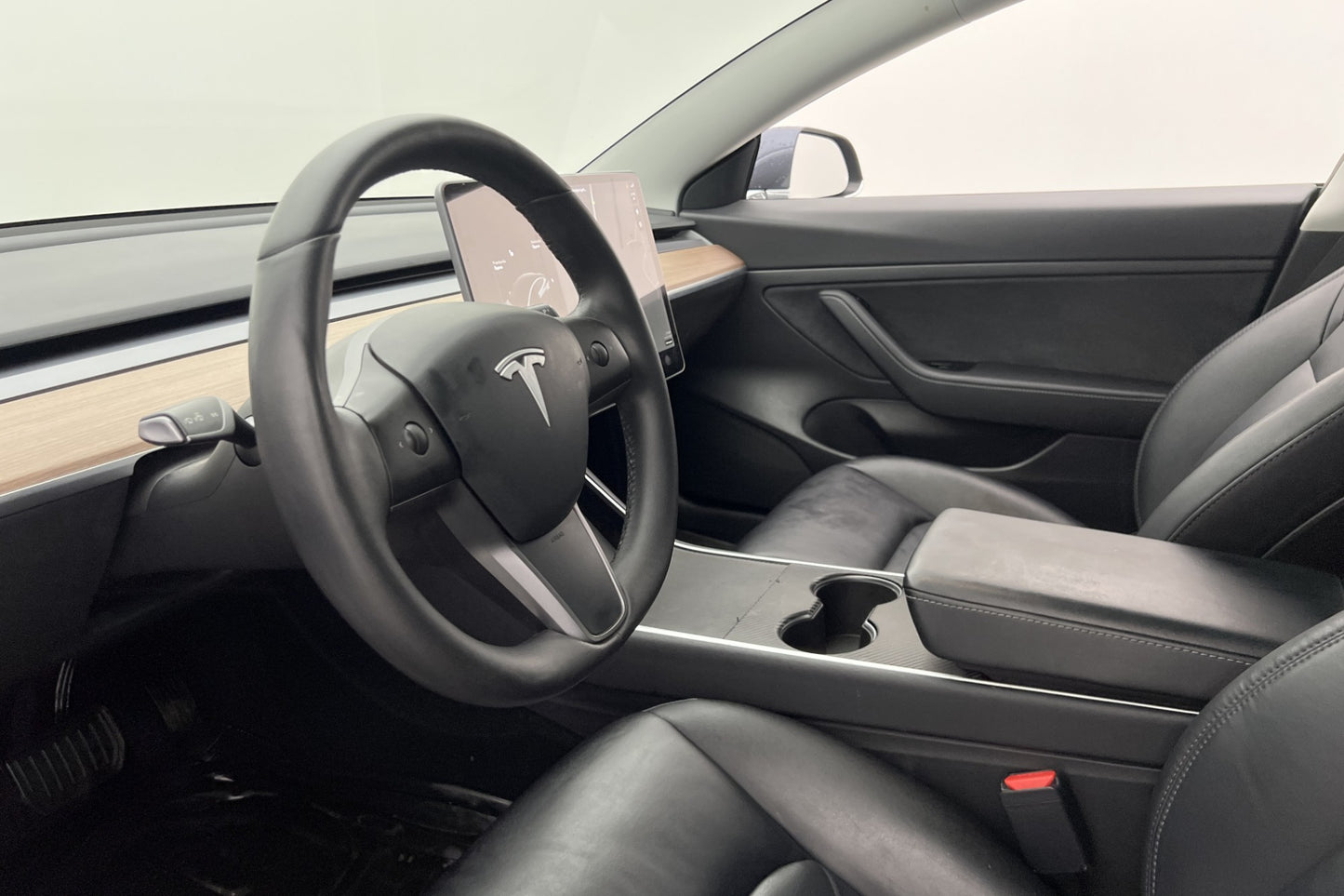 Tesla Model 3 Standard Range Plus 258hk Svensksåld Autopilot