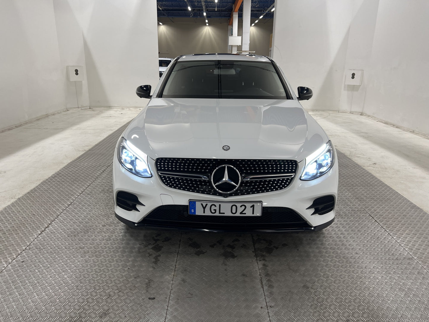 Mercedes-Benz GLC 220 d 4M Coupé AMG Taklucka Burm Värm Drag