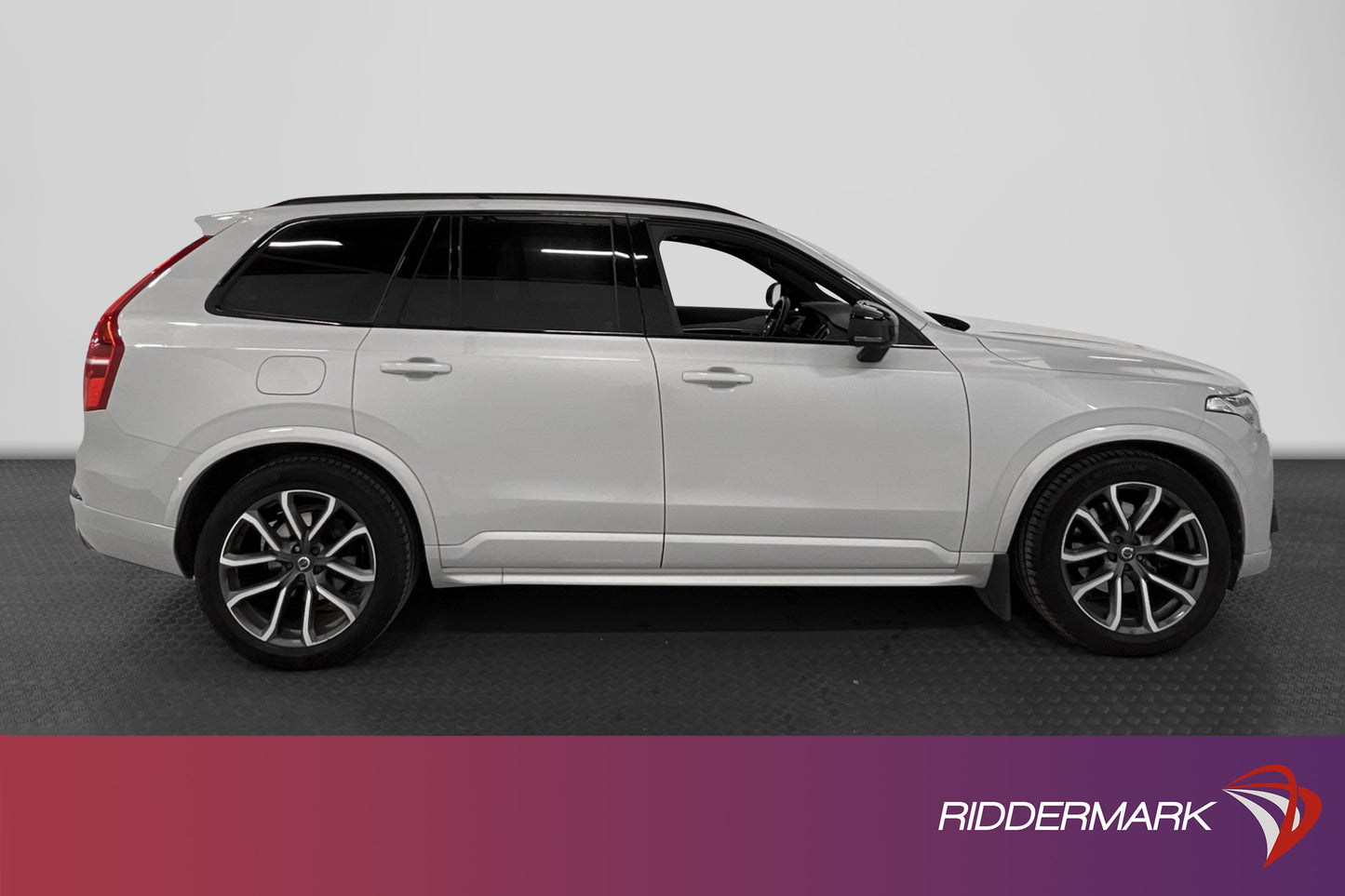 Volvo XC90 T5 AWD 250hk R-Design 7-Sits VOC Pano HUD 360°