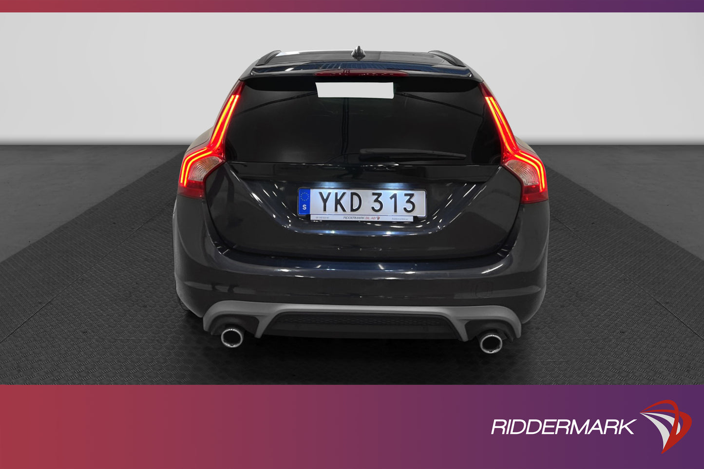 Volvo V60 D4 190hk AWD R-Design D-Värmare VOC Skinn Nyservad