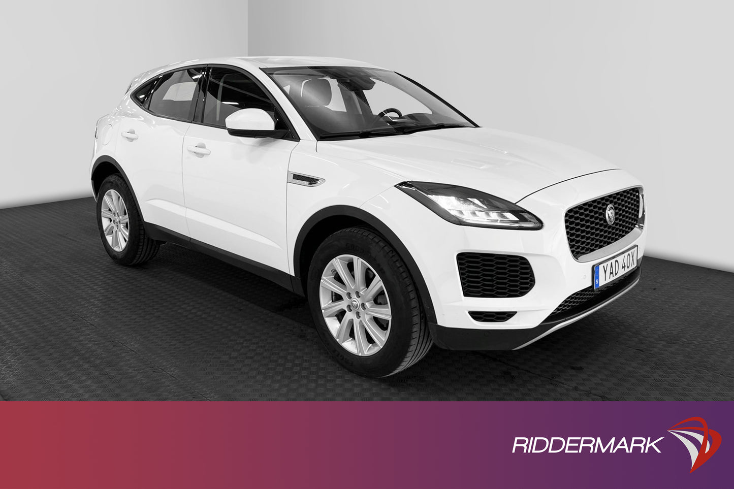 Jaguar E-Pace D150 AWD Navi B-Kamera Carplay Lane Assist BT