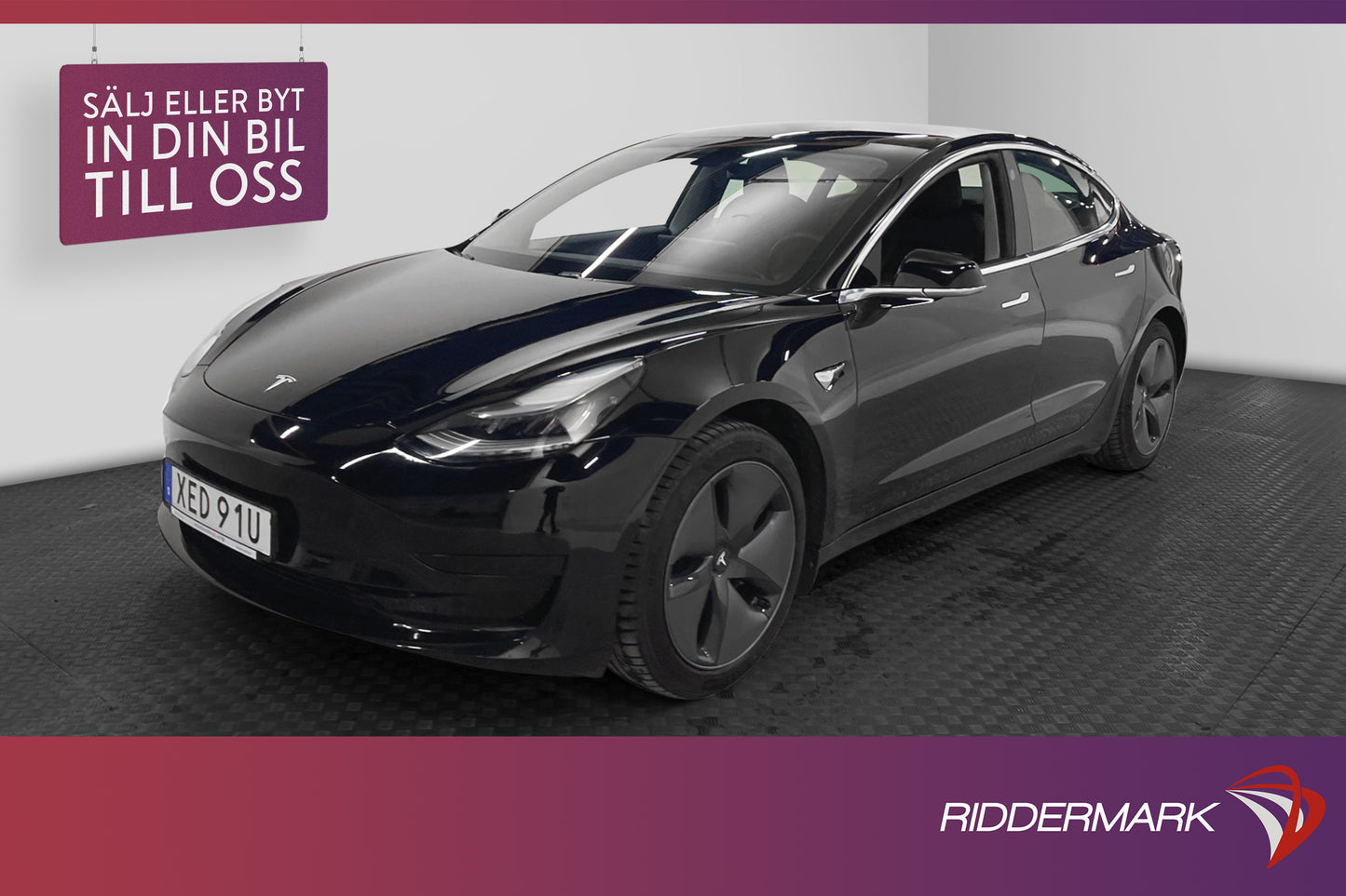 Tesla Model 3 Standard Range Plus  Svensksåld AP Pano Drag