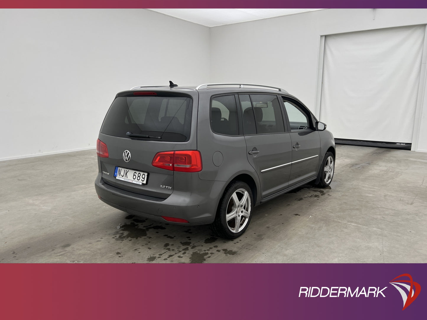 Volkswagen Touran 2.0 TDI 177hk 7-Sits Värmare Kamera Navi