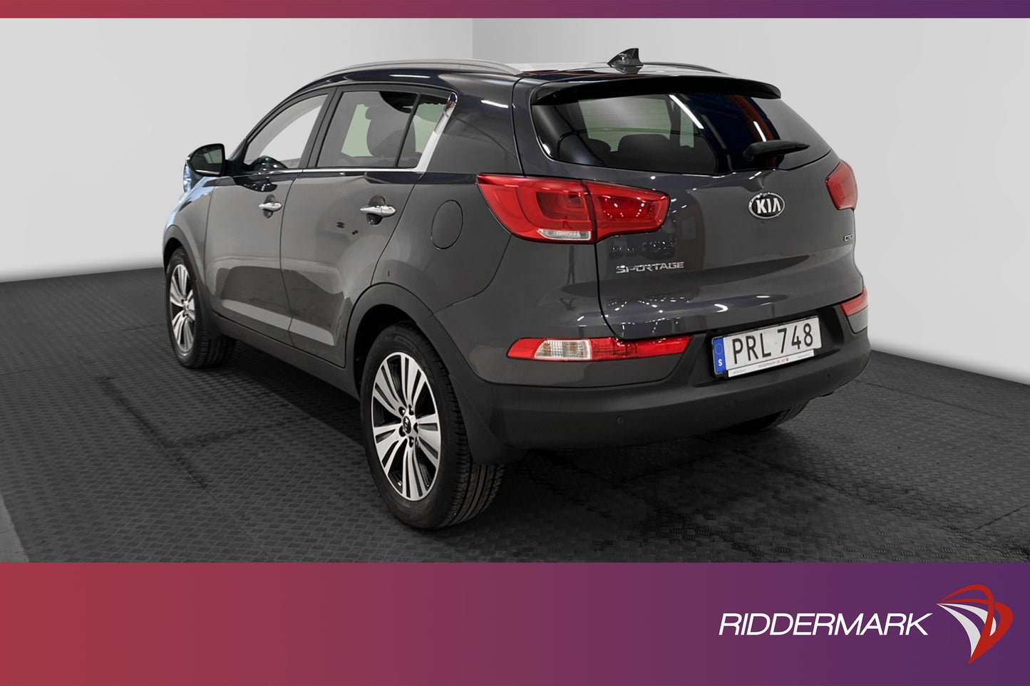 Kia Sportage 2.0 CRDi AWD Kamera Pano Skinn Navigation