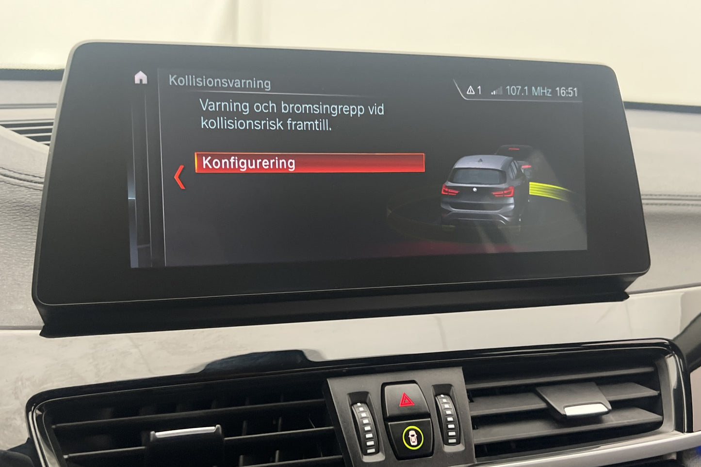 BMW X1 xDrive20d 190hk X-Line Navi HUD Halvskinn Ambient