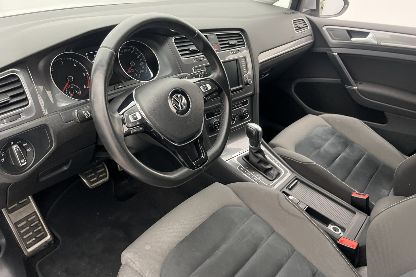 Volkswagen Golf Alltrack 4M 184hk Pluspaket Värm Kamera Drag