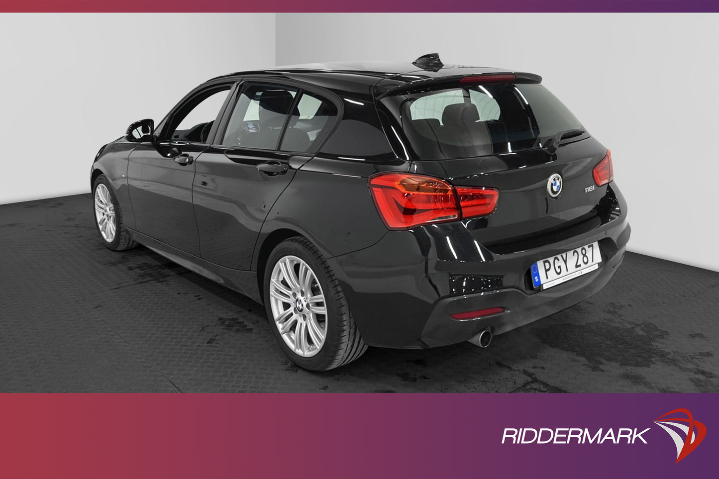 BMW 118 i M Sport Shadowline P-sensorer 136hk