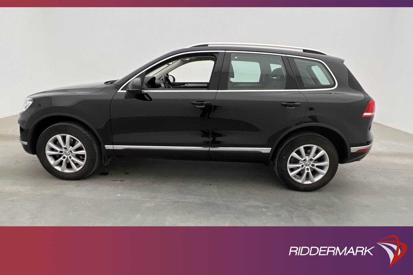 Volkswagen Touareg 3.0 TDI V6 204hk 4M Värmare Skinn Drag