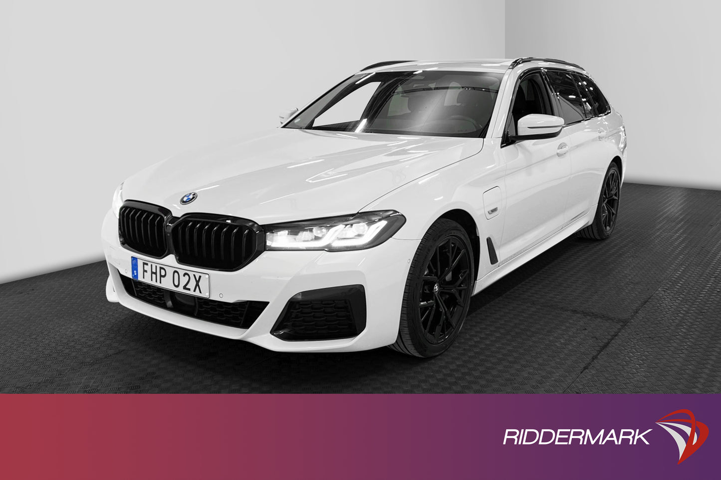 BMW 530e xDrive Touring 292hk Innovation Pano Drag 360*