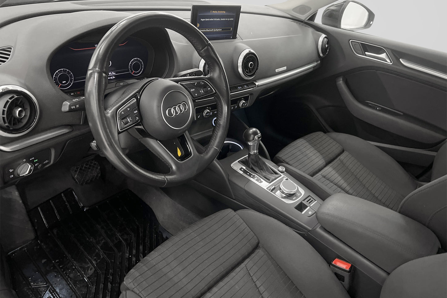 Audi A3 Sedan 1.0 TFSI Proline Cockpit Navi PDC 116hk