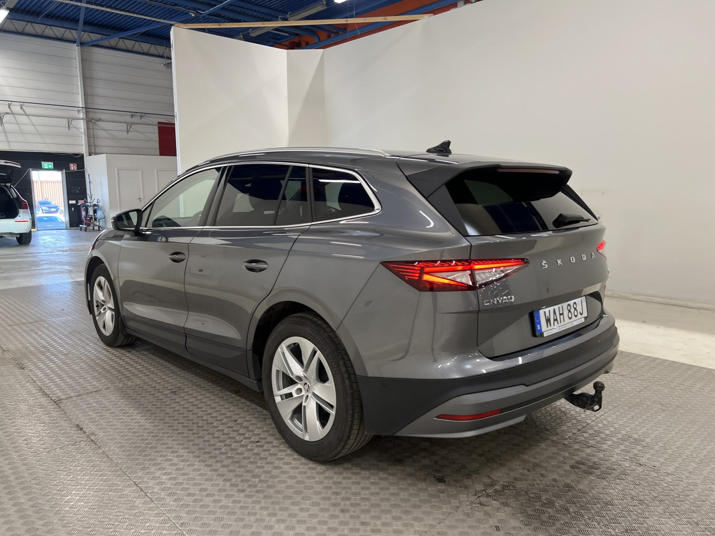 Škoda Enyaq iV 80X 265hk Backkamera Drag Navi MOMS