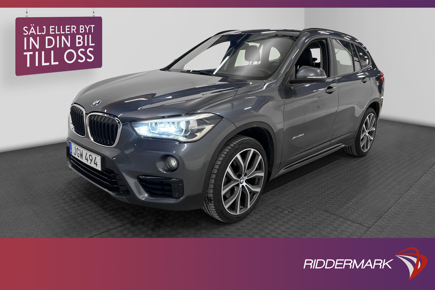 BMW X1 xDrive 190hk Sport line Navi Pano HiFi HUD Skinn Drag