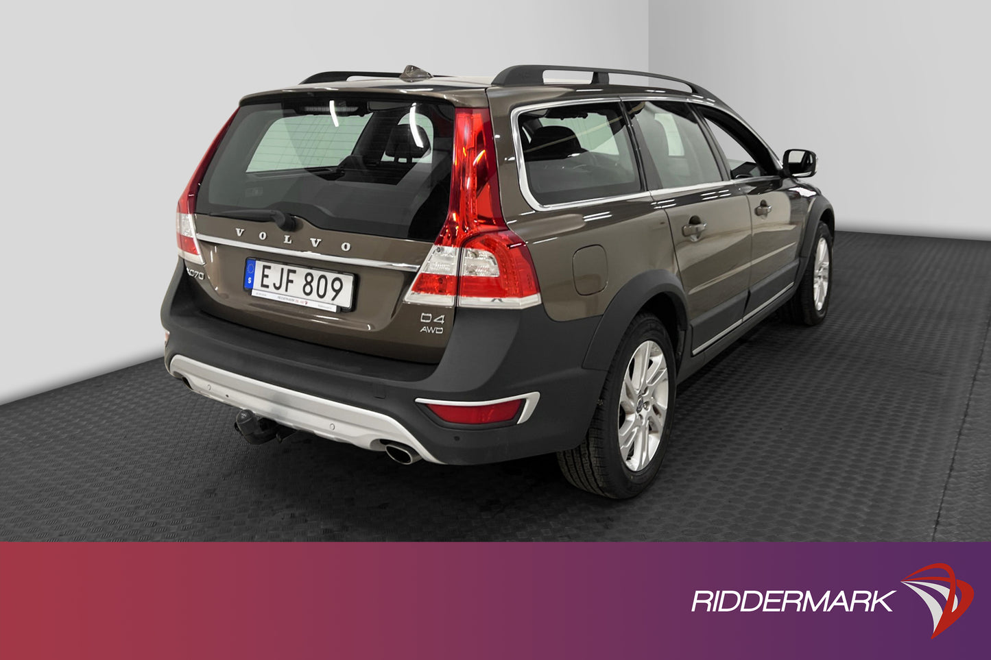 Volvo XC70 D4 181hk AWD Summum Taklucka D-Värm VOC Navi Drag