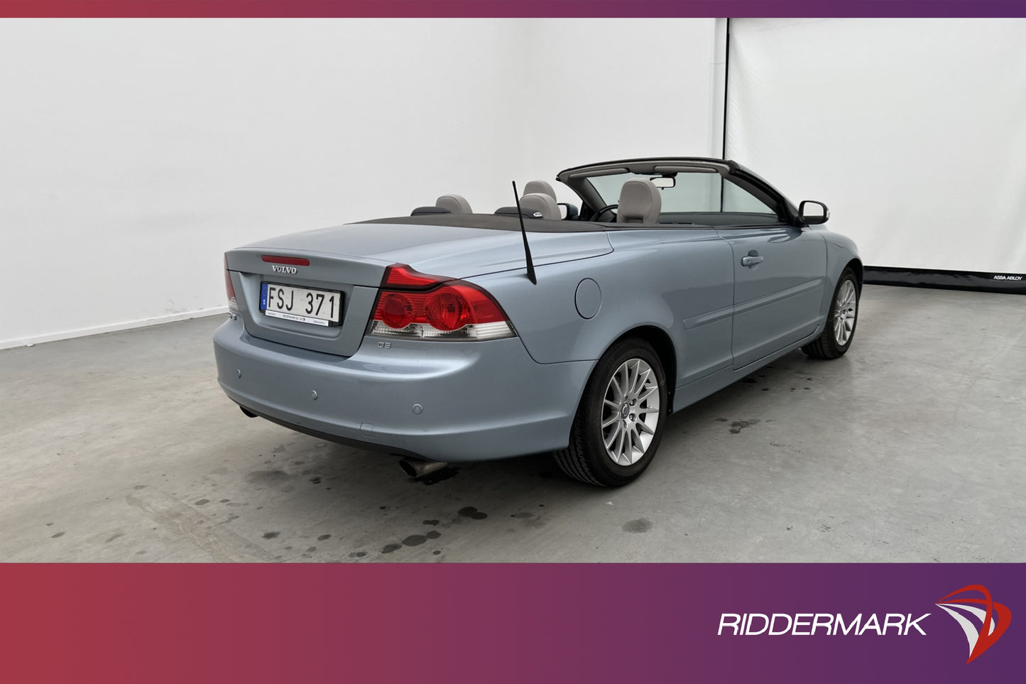 Volvo C70 D5 Cabriolet 180hk Momentum Värm Skinn En-brukare