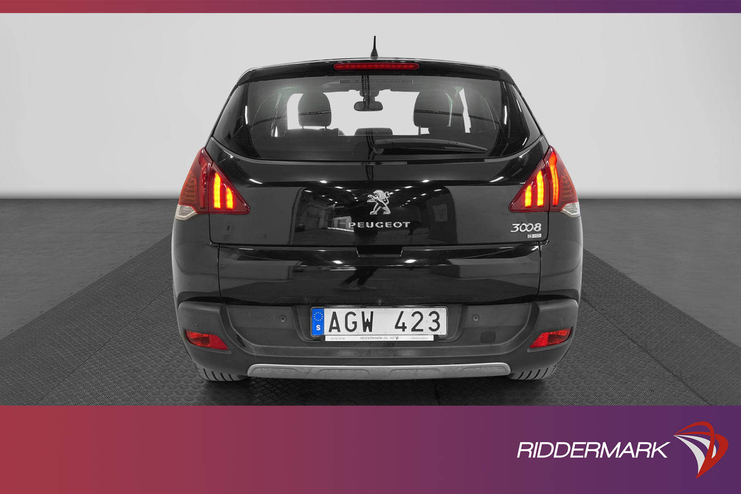 Peugeot 3008  1.6 e-HDi 114hk Kamera HUD Pano Välservad