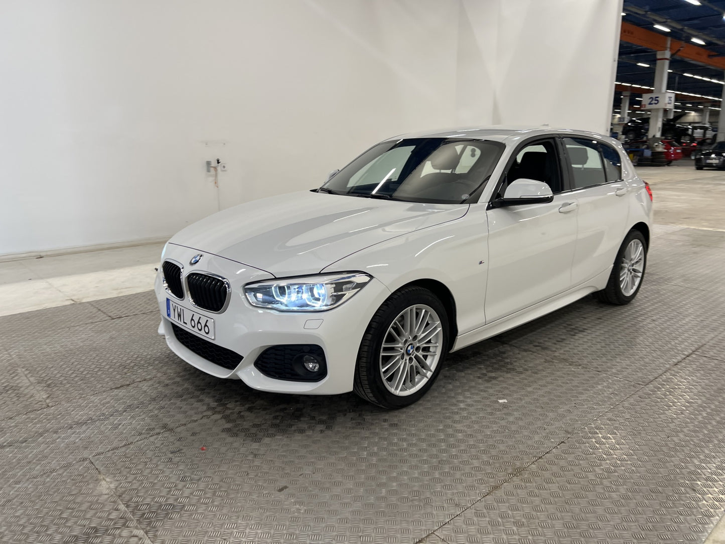 BMW 118d xDrive 150hk M Sport M/K-Värmare BT Välservad