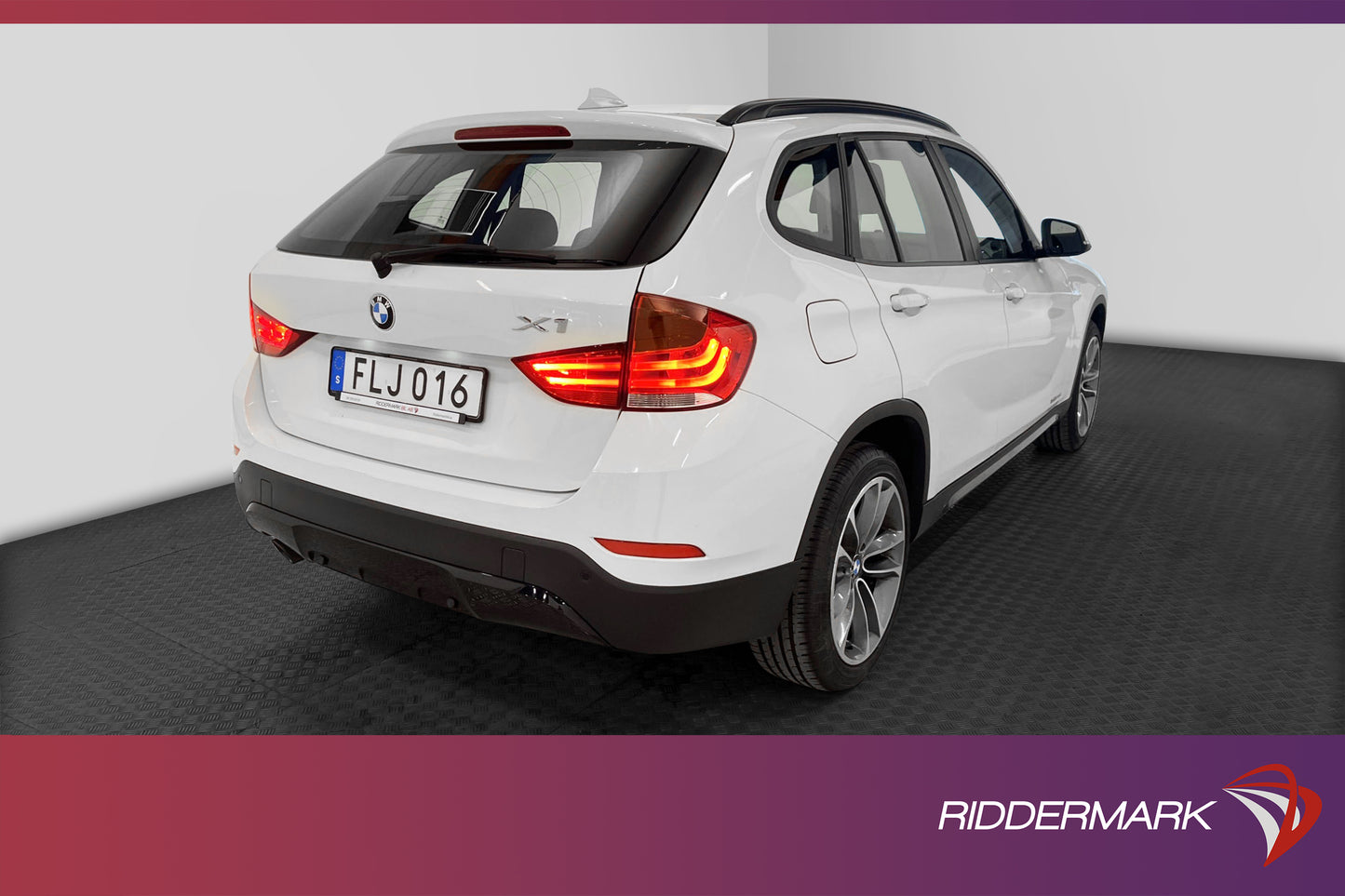 BMW X1 xDrive20d 184hk  Sport line PDC En-brukare Välservad