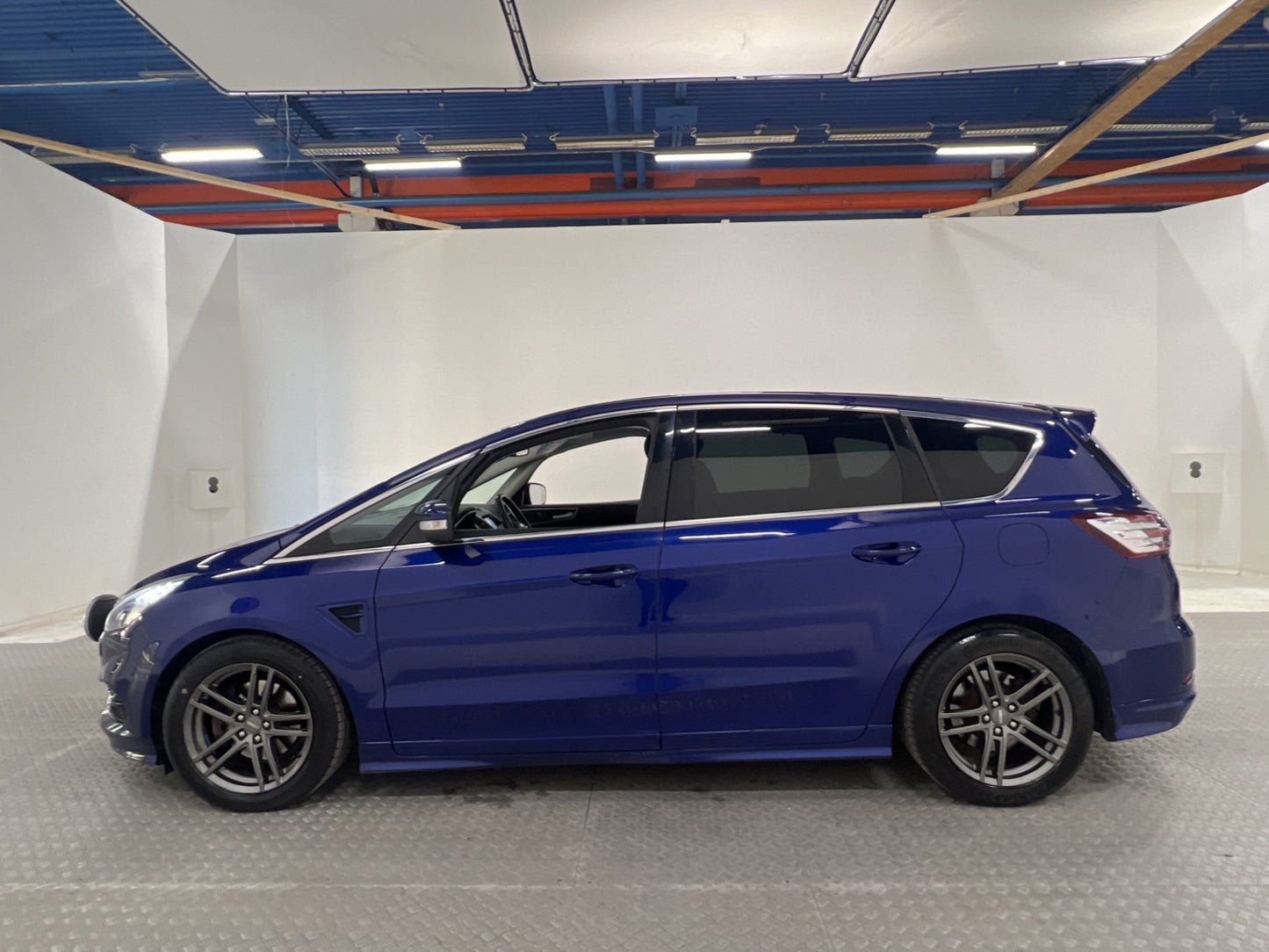 Ford S-Max 2.0 TDCi AWD 7-sits Kamera Navi Dragkrok Välserv