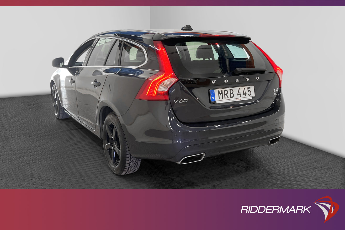 Volvo V60 D4 181hk AWD Summum D-Värm VOC GPS Skinn 1 Brukare