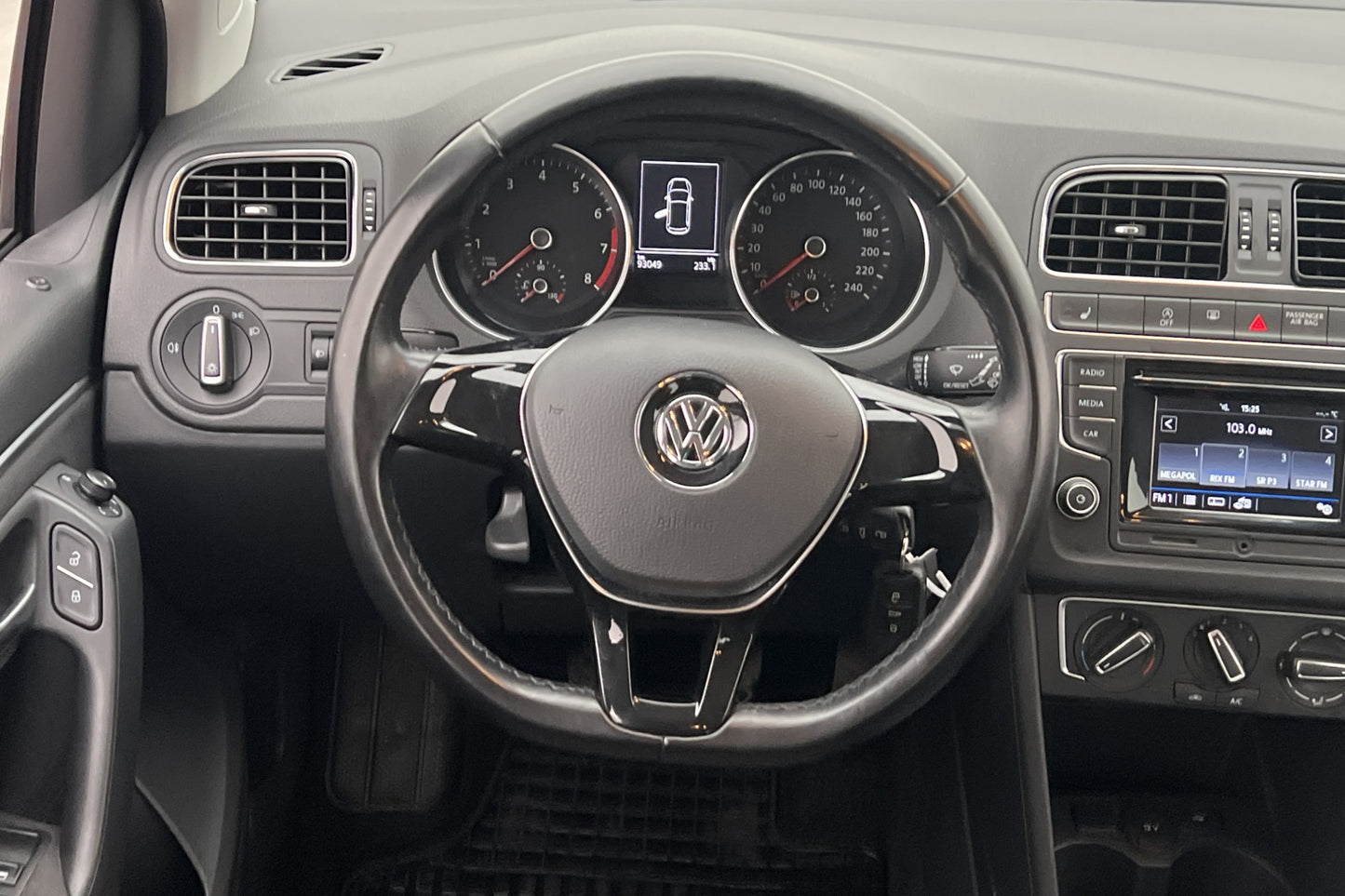 Volkswagen Polo 1.2 TSI 90hk Bluetooth Välservad 0,47l/mil