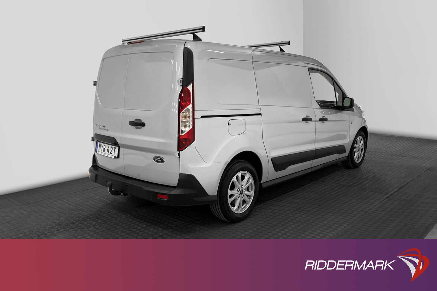 Ford Transit Connect LWB 1.5 Värmare Dragkrok Sync-3 Moms