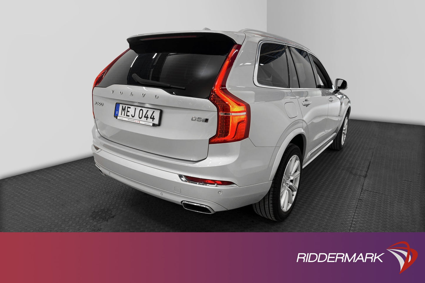 Volvo XC90 D5 AWD 225hk  Inscription Navi Skinn Välservad