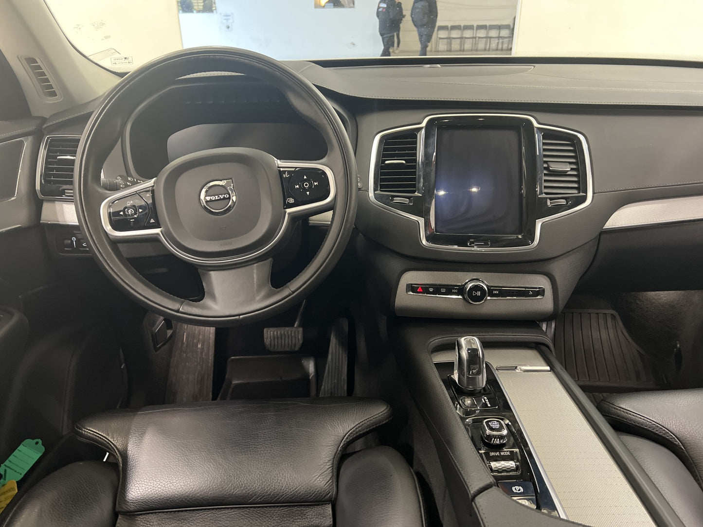 Volvo XC90 T8 AWD Inscription D-värm VOC HUD 360 7-sits Pano