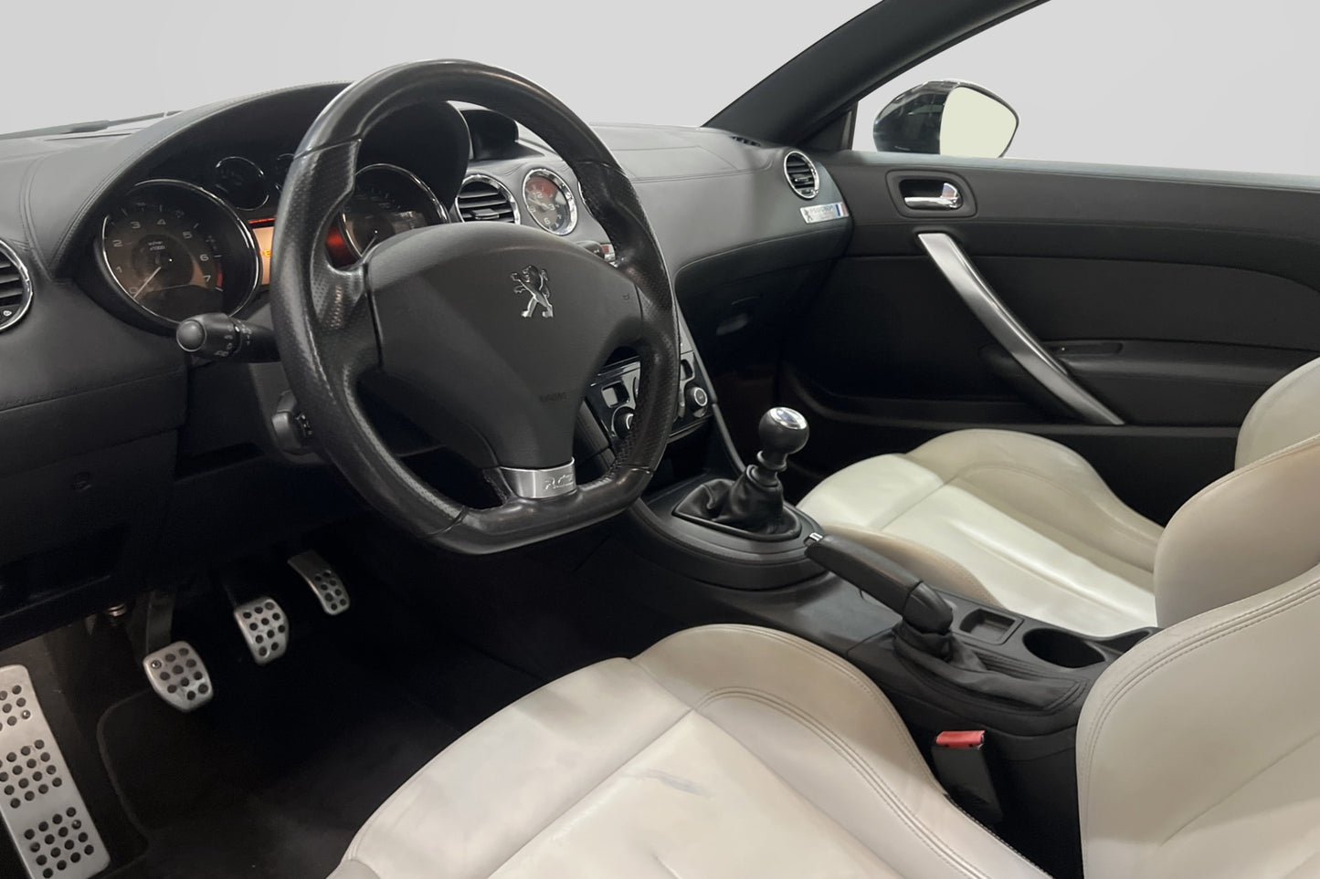 Peugeot RCZ 1.6 THP 200hk Premium Skinn  Sportsäten