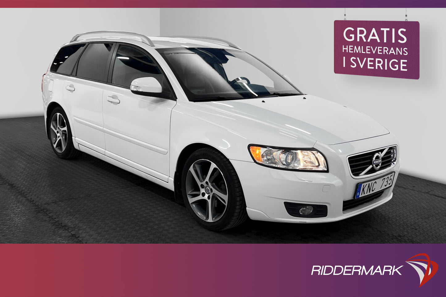 Volvo V50 D2 115hk Momentum D-värm Skinn Drag P-sensorer