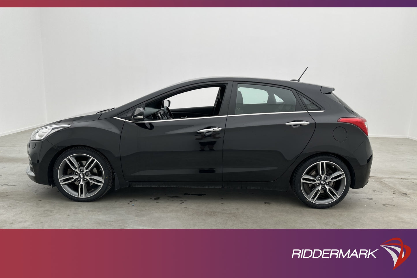 Hyundai i30 1.6 GDI 186hk Premium Kamera Navi Välservad