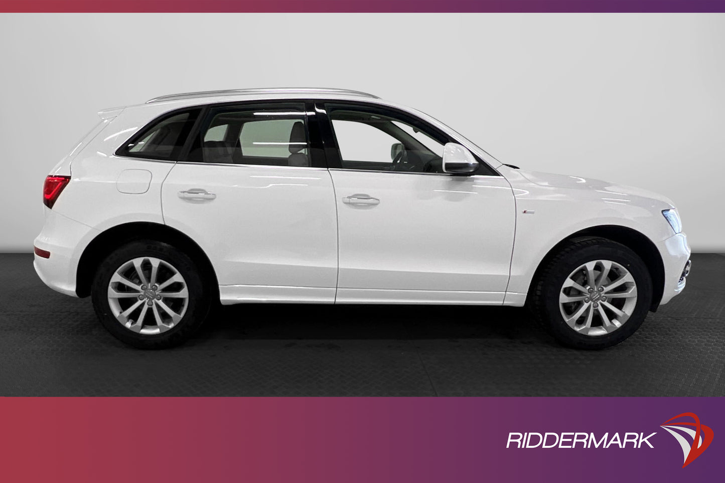 Audi Q5 TDI Quattro 190hk S-Line Pano Skinn Drag 0,57l/mil