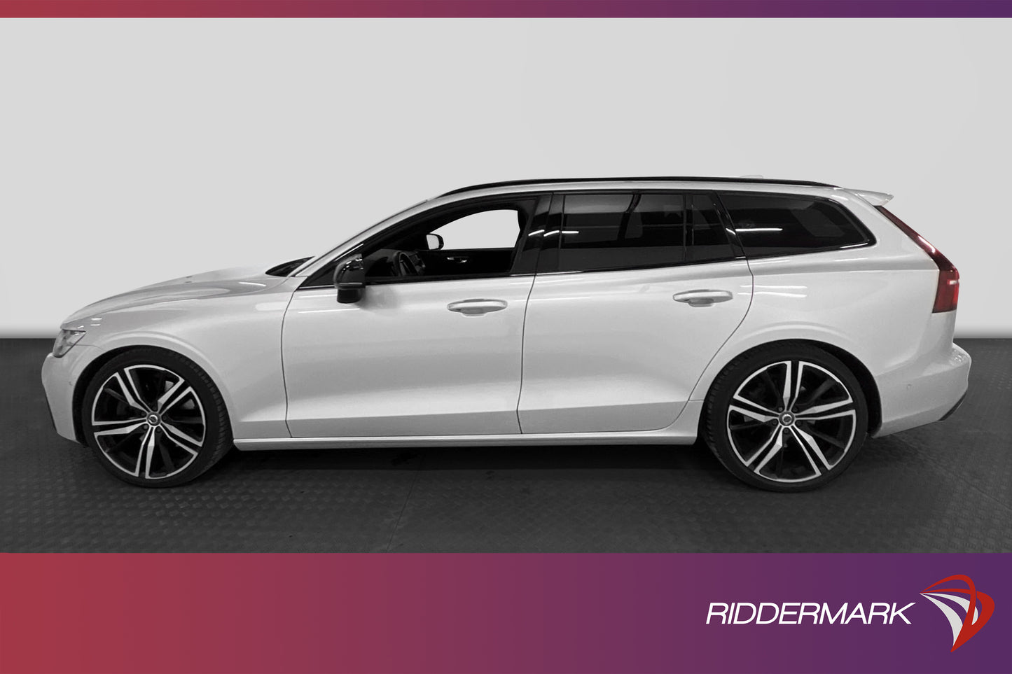 Volvo V60 T5 250hk R-Design Pano P-Värm VOC H/K 360º HUD