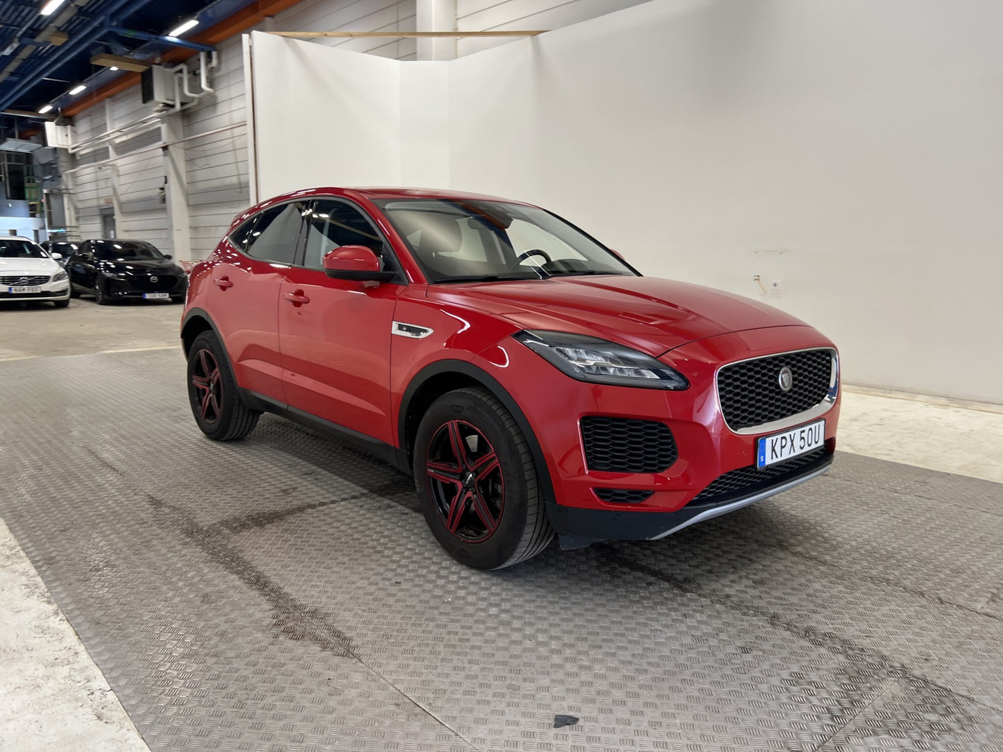 Jaguar E-Pace P200 AWD 200hk Cockpit Navi Meridia Skinn Drag