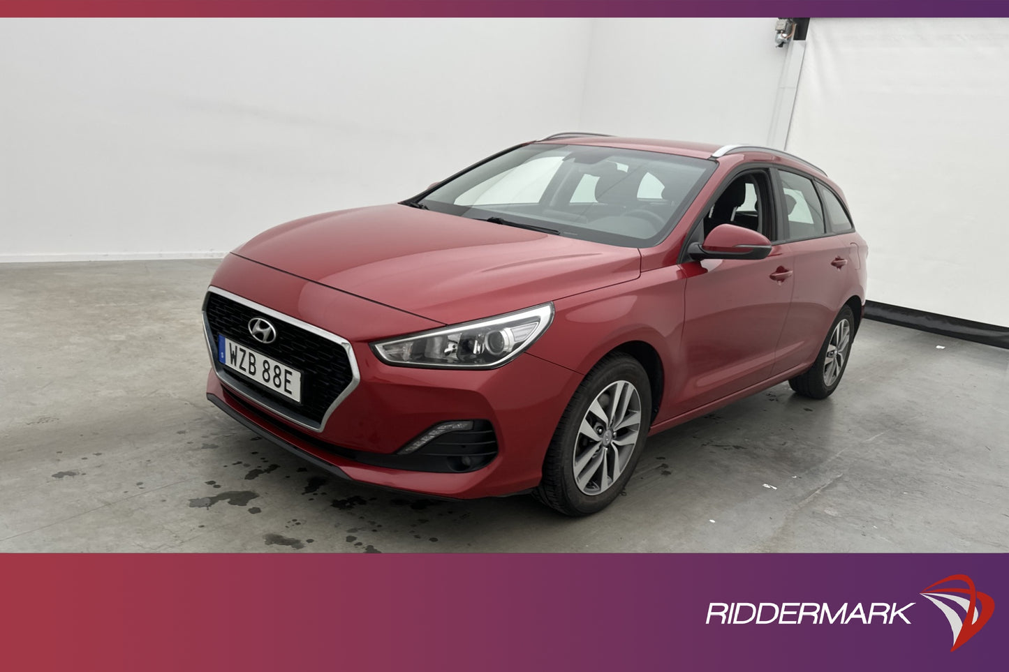 Hyundai i30 Kombi T-GDI 120hk Trend Kamera CarPlay Rattvärme